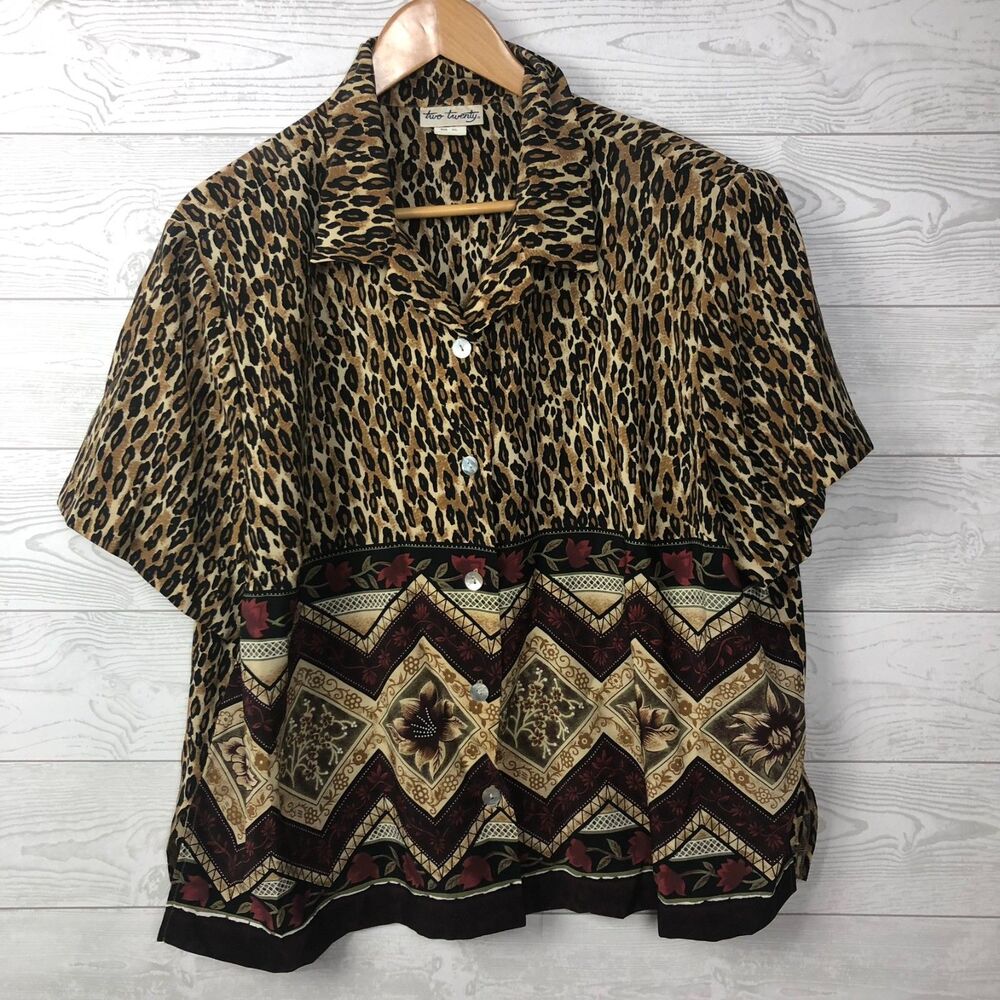 Two Twenty Women's 2XL Button Up Shirt Mixed Print Short Sleeve Collared Blouse